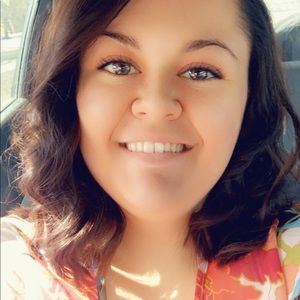 Meet your Posher, Sabrina